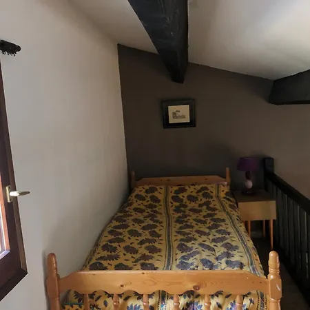 Charmante Maison Dans Les Pins Proche De La Сasa de vacaciones *